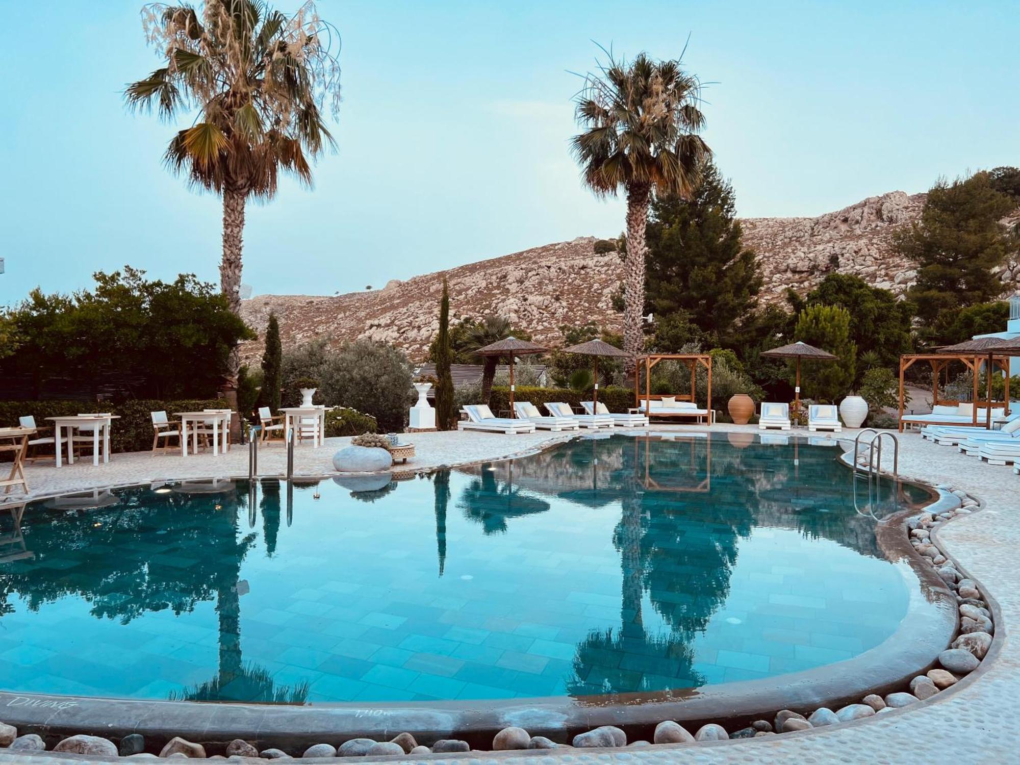Caesars Gardens Hotel & Spa - Adults Only 린도스 외부 사진
